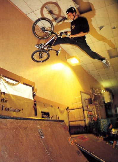 thomas caillard vibrations urbaines pessac bmx 2000