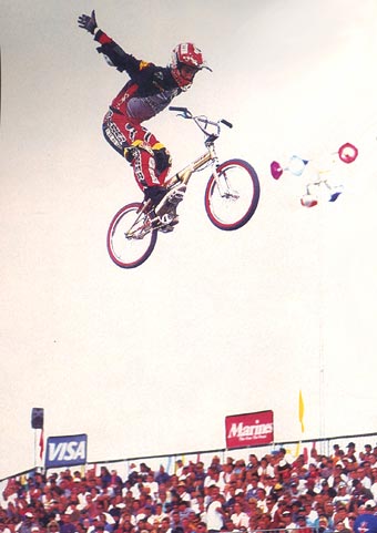 tj lavin 1997 x games bmx