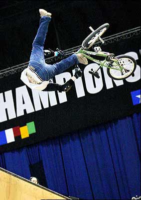 Jamie Bastwick Flair whip